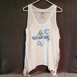 💲SALE💲* NWT * Volcano Bay Tank Size M